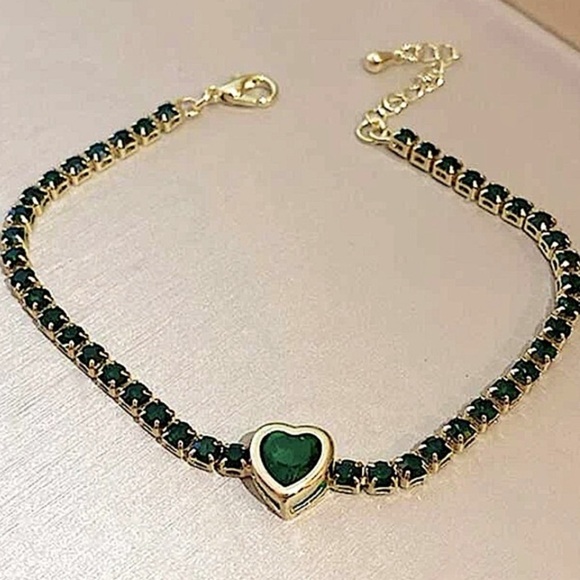Emerald Green Gold Plated Zircon Heart Bracelet - Picture 2 of 4